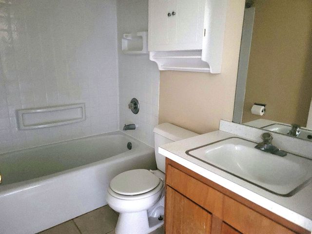 70 Pine Court, Crystal Lake, IL 60014