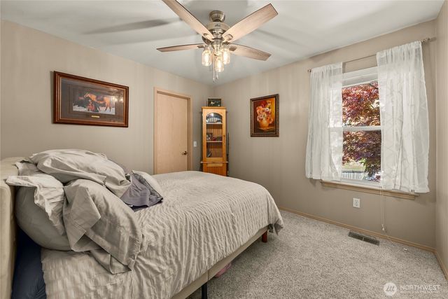 11707 261st Avenue Ct E, Buckley, WA 98321