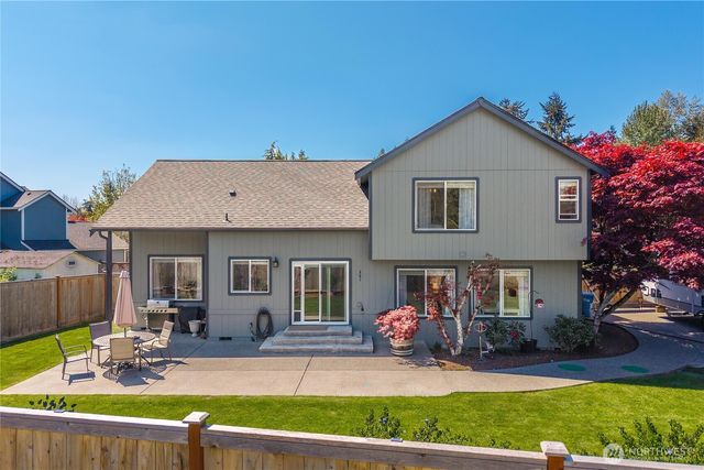 11707 261st Avenue Ct E, Buckley, WA 98321