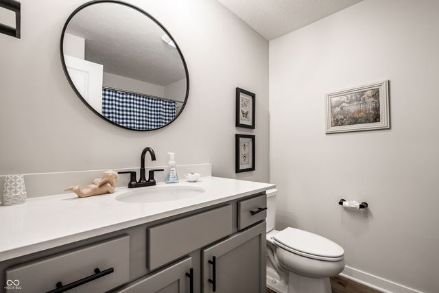 15611 Woodford Drive, Westfield, IN 46074