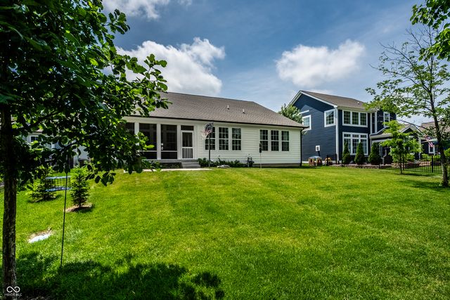 15611 Woodford Drive, Westfield, IN 46074