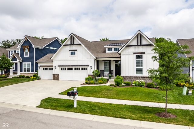 15611 Woodford Drive, Westfield, IN 46074