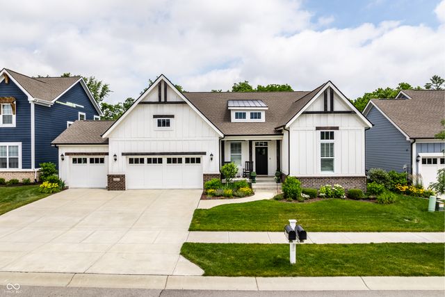 15611 Woodford Drive, Westfield, IN 46074