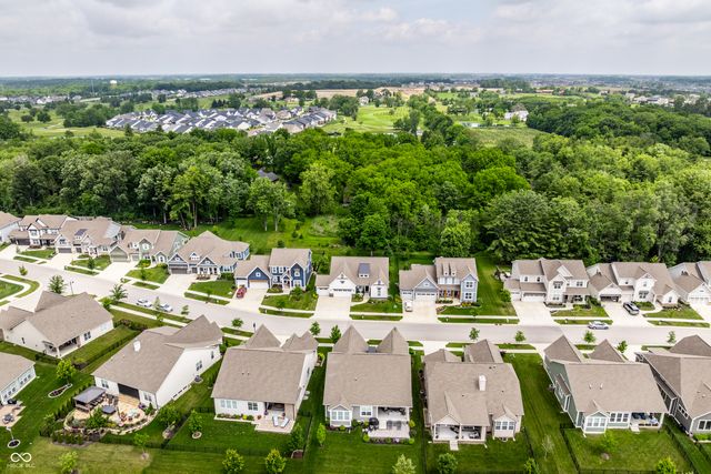 15611 Woodford Drive, Westfield, IN 46074