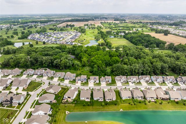 15611 Woodford Drive, Westfield, IN 46074