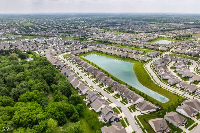 15611 Woodford Drive, Westfield, IN 46074