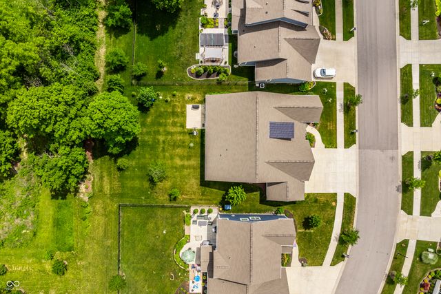 15611 Woodford Drive, Westfield, IN 46074