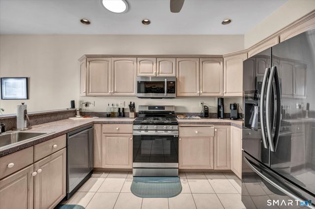 9 Cypress Circle 9, Berlin, CT 06037