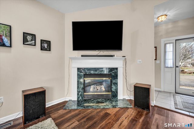 9 Cypress Circle 9, Berlin, CT 06037