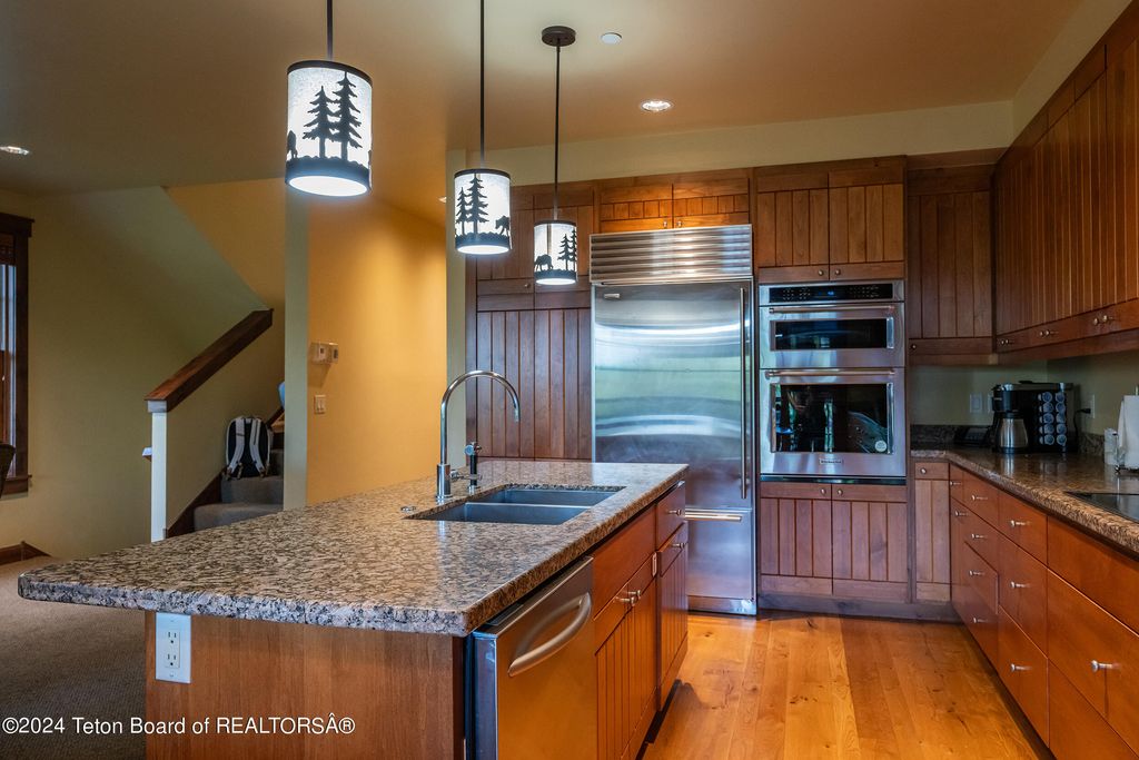 526 LOWER SNOW KING Loop 262, Jackson, WY 83001 photo 10