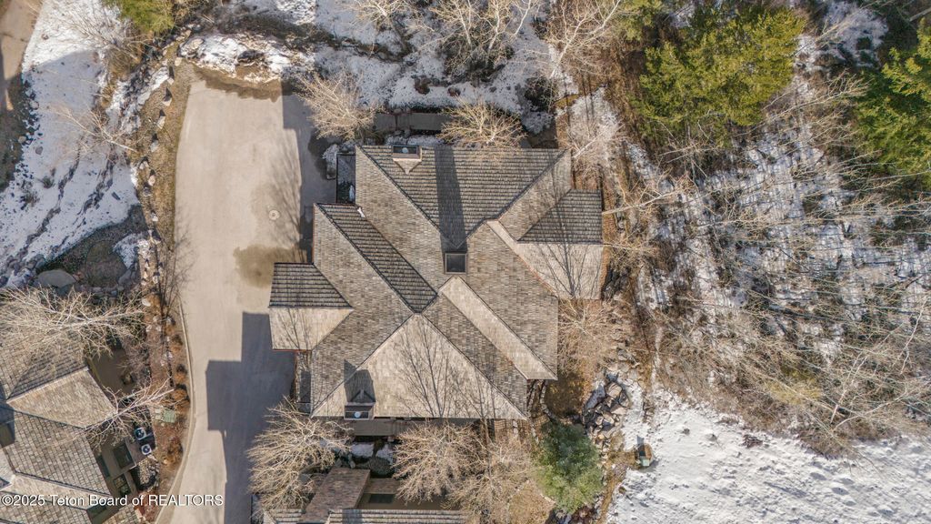 526 LOWER SNOW KING Loop 262, Jackson, WY 83001 photo 34