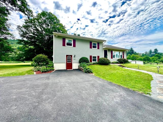 5089 State Route 52, Jeffersonville, NY 12748