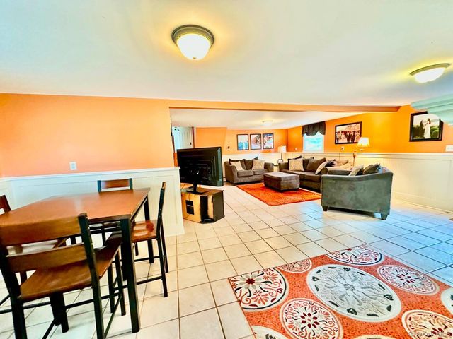 5089 State Route 52, Jeffersonville, NY 12748
