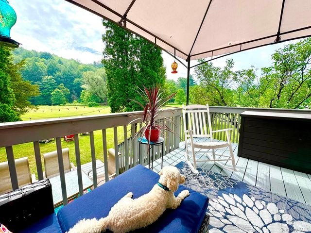5089 State Route 52, Jeffersonville, NY 12748