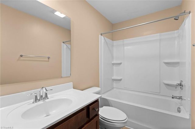3132 Winding Branch Trail, Winston-salem, NC 27127