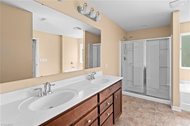 3132 Winding Branch Trail, Winston-salem, NC 27127