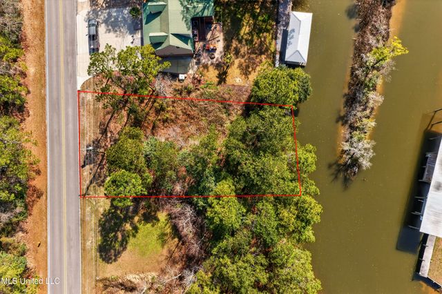 00 Dolphin Drive, Gautier, MS 39553