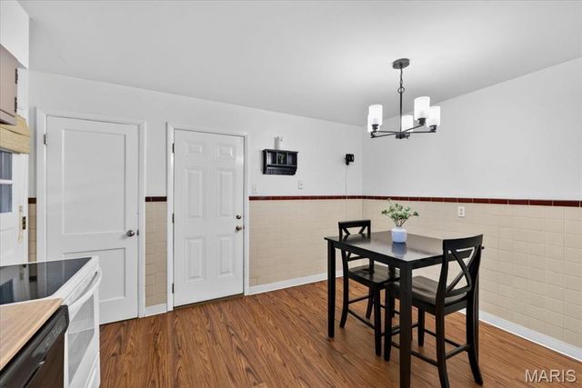 139 Woodlawn Drive, St Charles, MO 63301