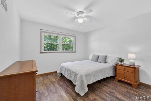 139 Woodlawn Drive, St Charles, MO 63301
