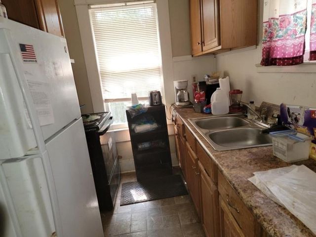 2416 N CITY PARK Boulevard, Alexandria, LA 71301