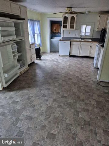 1840 WILLIAM PENN HWY, Mifflintown, PA 17059