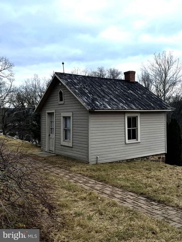 1840 WILLIAM PENN HWY, Mifflintown, PA 17059