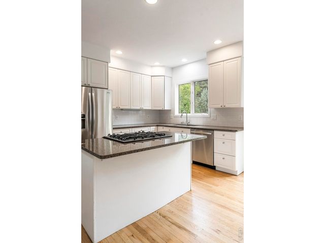 4507 S Hampton Cir, Boulder, CO 80301