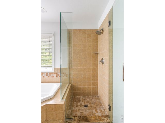 4507 S Hampton Cir, Boulder, CO 80301