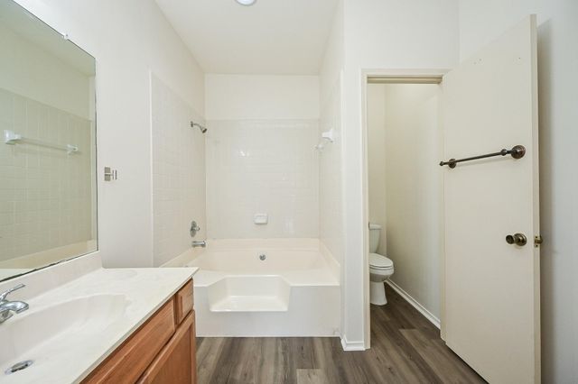 338 Wilcrest Drive 338, Houston, TX 77042