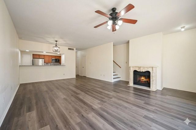 338 Wilcrest Drive 338, Houston, TX 77042