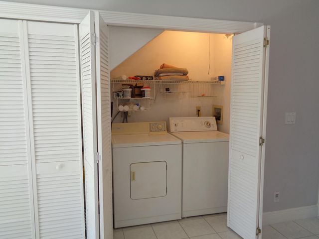 1917 NE 3rd Street 103, Deerfield Beach, FL 33441