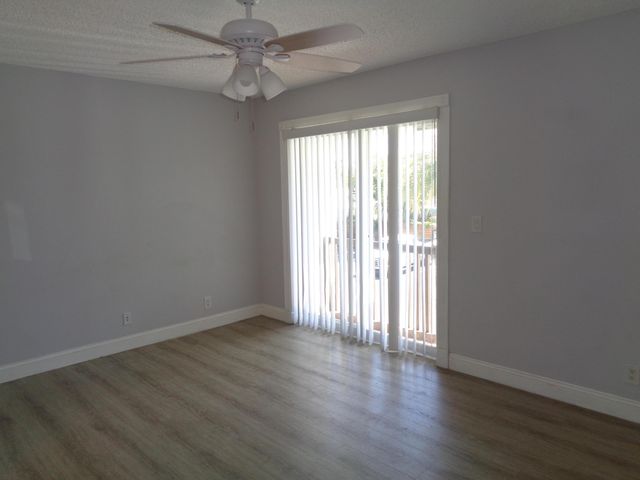 1917 NE 3rd Street 103, Deerfield Beach, FL 33441