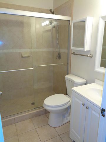 1917 NE 3rd Street 103, Deerfield Beach, FL 33441