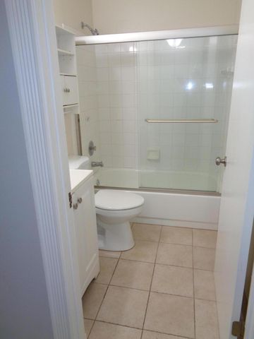 1917 NE 3rd Street 103, Deerfield Beach, FL 33441