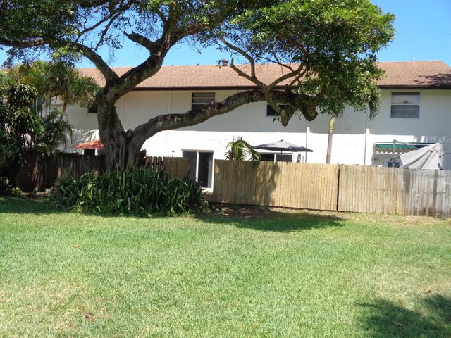 1917 NE 3rd Street 103, Deerfield Beach, FL 33441