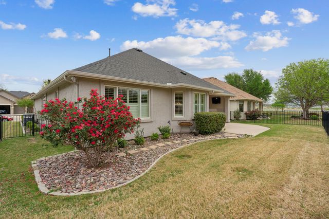 9505 Rivercrest Drive, Denton, TX 76207