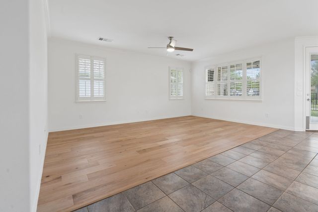 9505 Rivercrest Drive, Denton, TX 76207