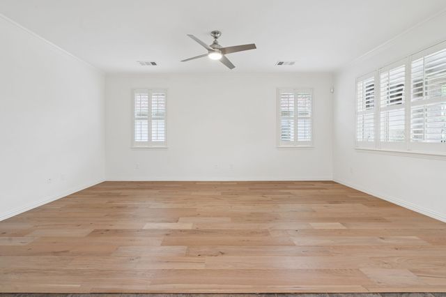 9505 Rivercrest Drive, Denton, TX 76207