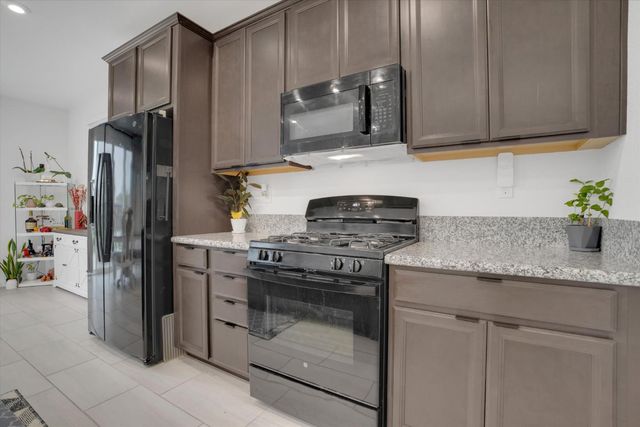 15532 Warbler Pl, Lathrop, CA 95330