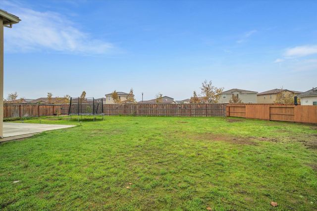 15532 Warbler Pl, Lathrop, CA 95330