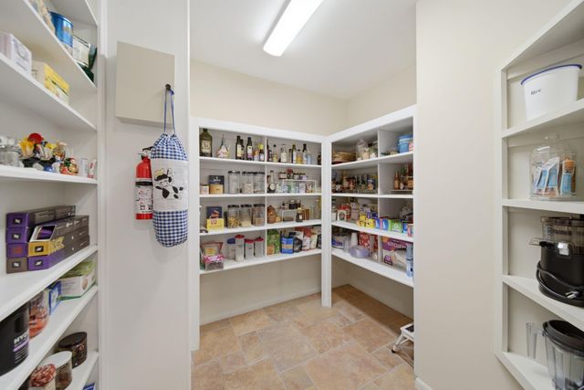 67 Huntsmans Horn Circle, The Woodlands, TX 77380