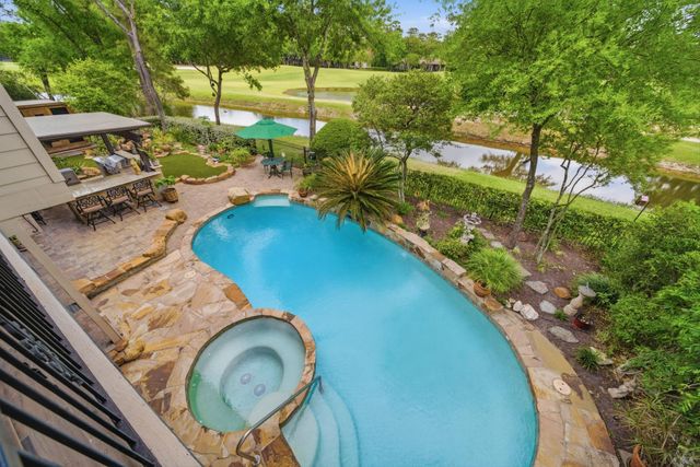 67 Huntsmans Horn Circle, The Woodlands, TX 77380