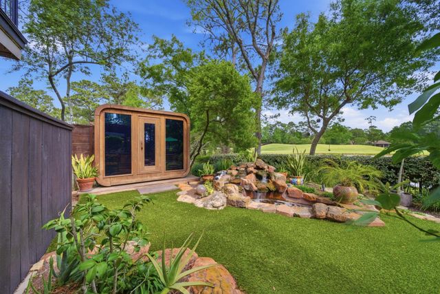 67 Huntsmans Horn Circle, The Woodlands, TX 77380