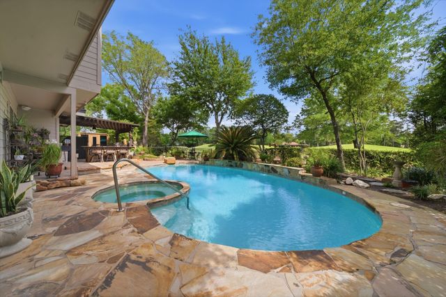 67 Huntsmans Horn Circle, The Woodlands, TX 77380