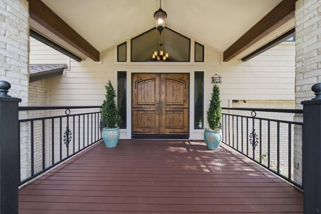 67 Huntsmans Horn Circle, The Woodlands, TX 77380