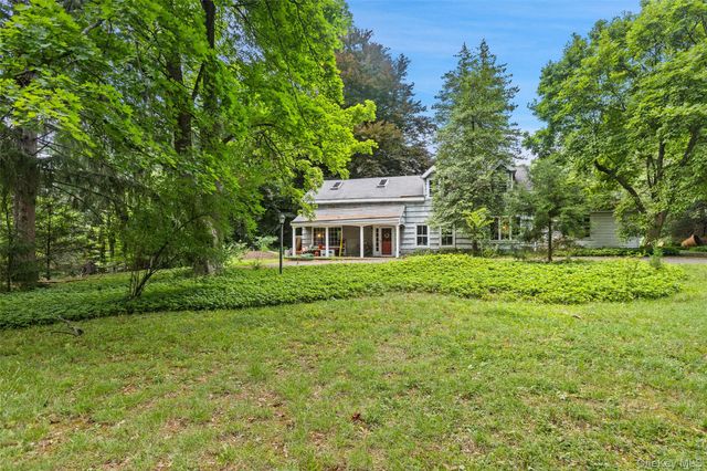 586 New Hempstead Road, Spring Valley, NY 10977