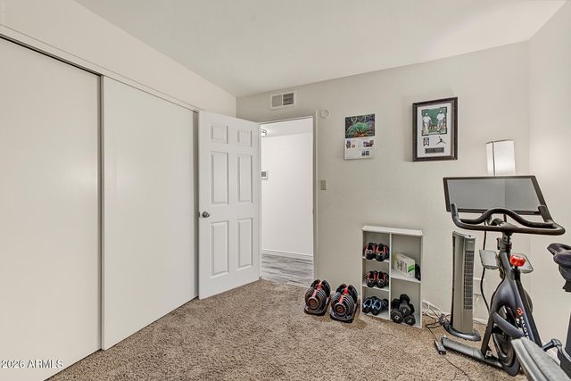 637 W GARNET Avenue, Mesa, AZ 85210