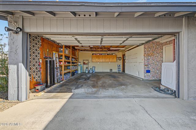 637 W GARNET Avenue, Mesa, AZ 85210