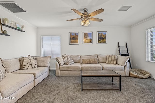637 W GARNET Avenue, Mesa, AZ 85210