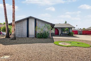 637 W GARNET Avenue, Mesa, AZ 85210
